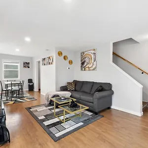  Apartment Polished 2-bedroom Close To Osu Campus United States